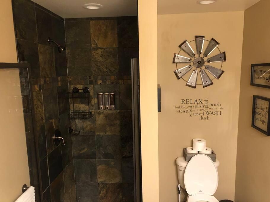 Penthouse Mountain Haven With Community Spa Room ケロッグ エクステリア 写真