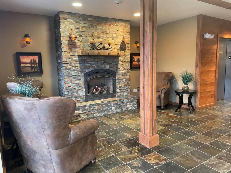 Penthouse Mountain Haven With Community Spa Room ケロッグ エクステリア 写真