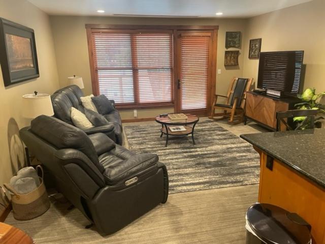 Penthouse Mountain Haven With Community Spa Room ケロッグ エクステリア 写真