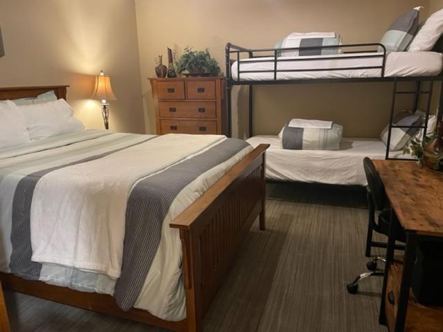 Penthouse Mountain Haven With Community Spa Room ケロッグ エクステリア 写真