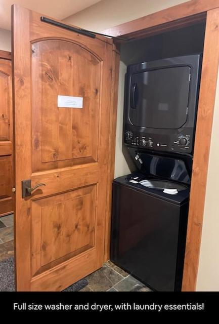 Penthouse Mountain Haven With Community Spa Room ケロッグ エクステリア 写真